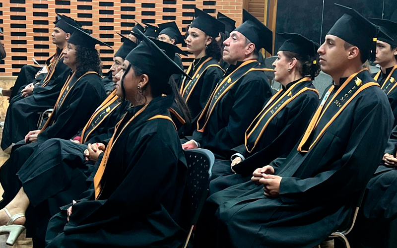 Graduación Educativa Flexible IPES