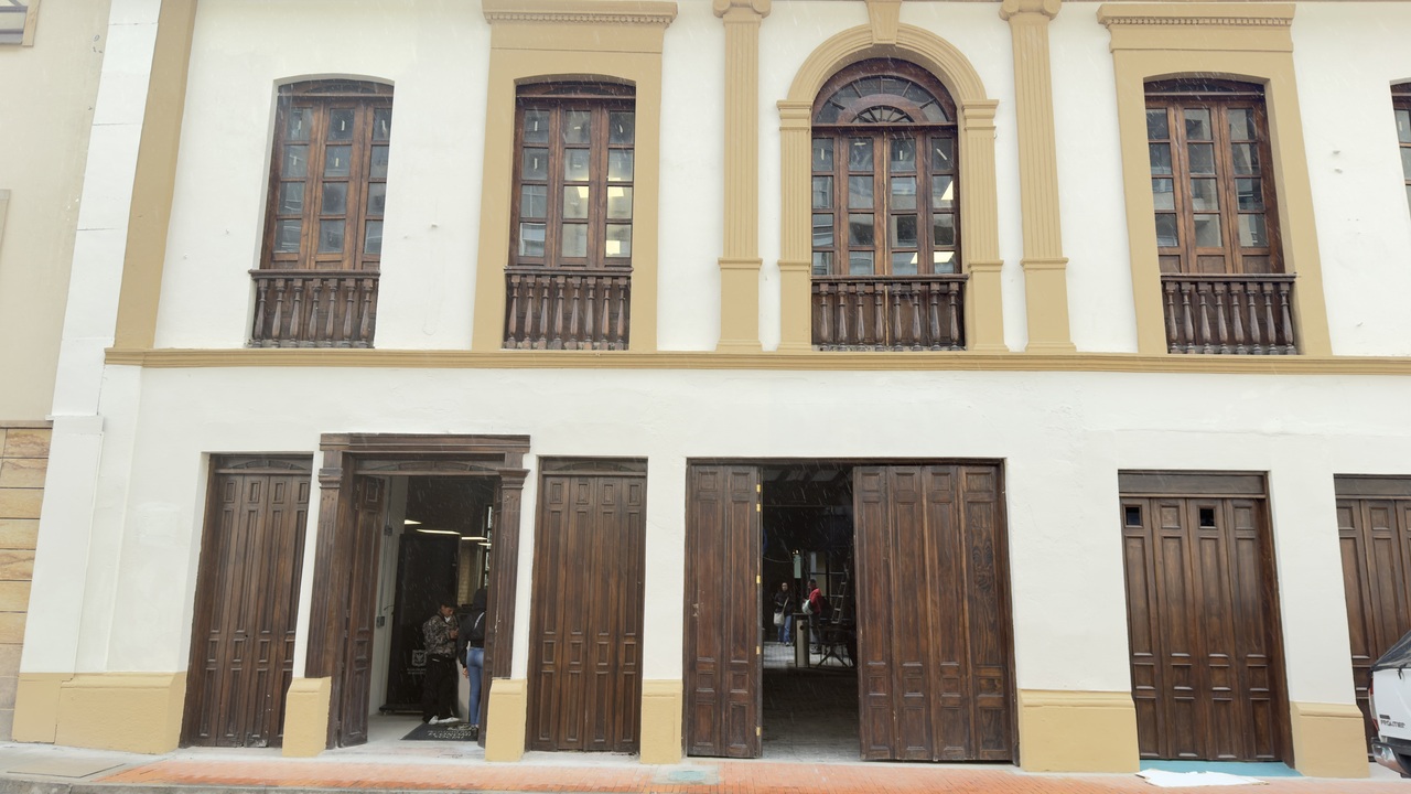 Nueva sede IPES carrera 9 #10 59