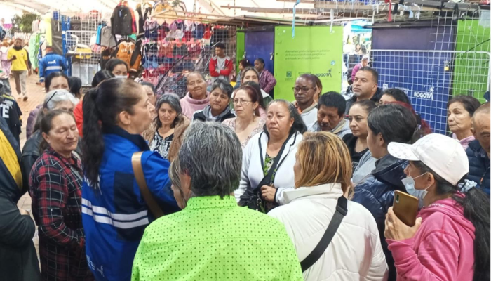 exitosa la feria organizada por el IPES en cinco puntos de Bogotá draggable=