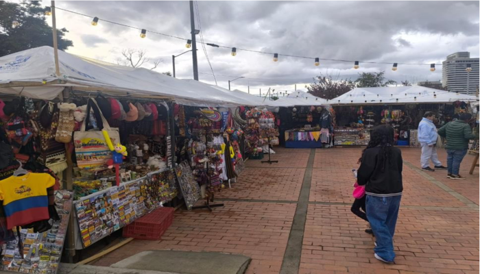 exitosa la feria organizada por el IPES en cinco puntos de Bogotá draggable=