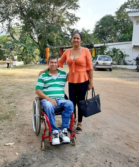 Rubiela y su esposo en Venadillo, Tolima. Foto: Cortesía Rubiela Ñungo.